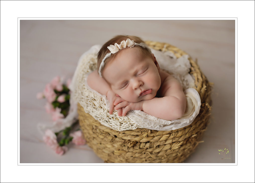 Puyallup baby photograper
